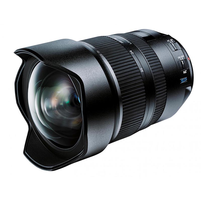 Lens Tamron 15-30mm f/2.8 là một "con quái vật" của dòng Lens zoom siêu rộng; cả về hiệu suất và kích thước 