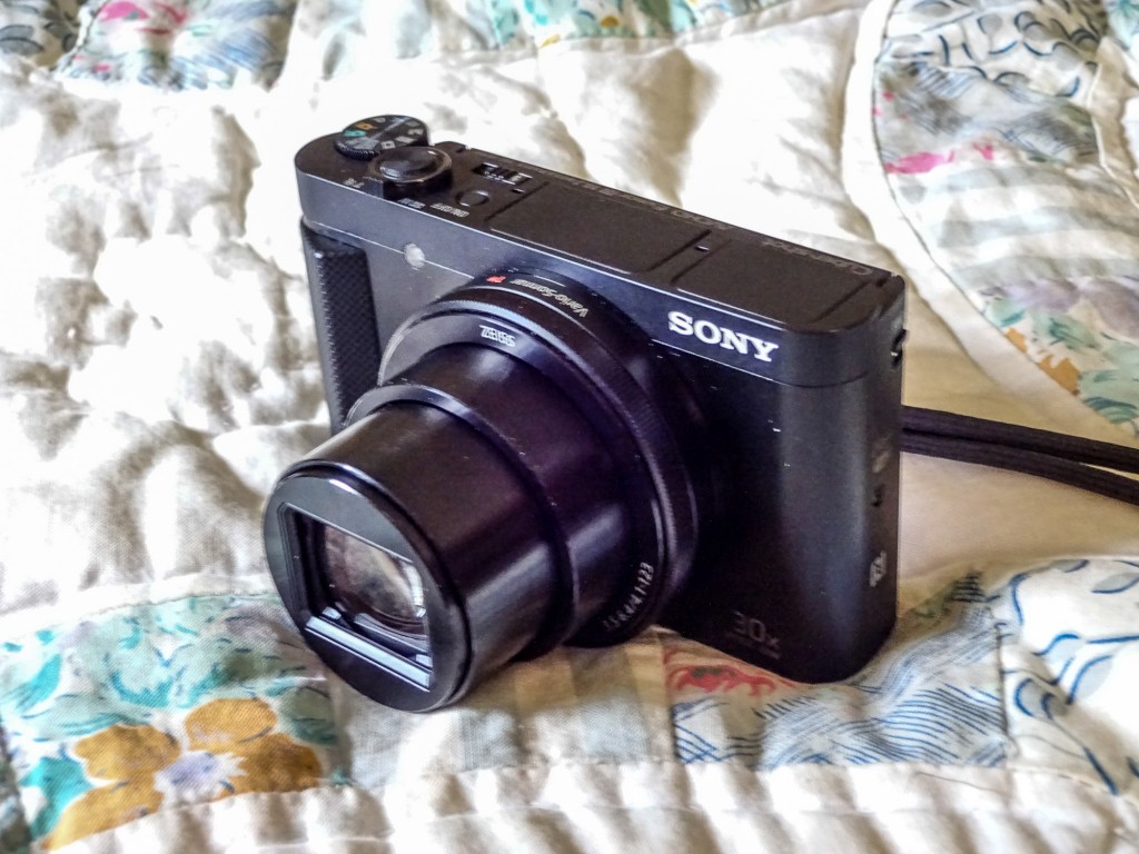 Máy ảnh Sony HX90V