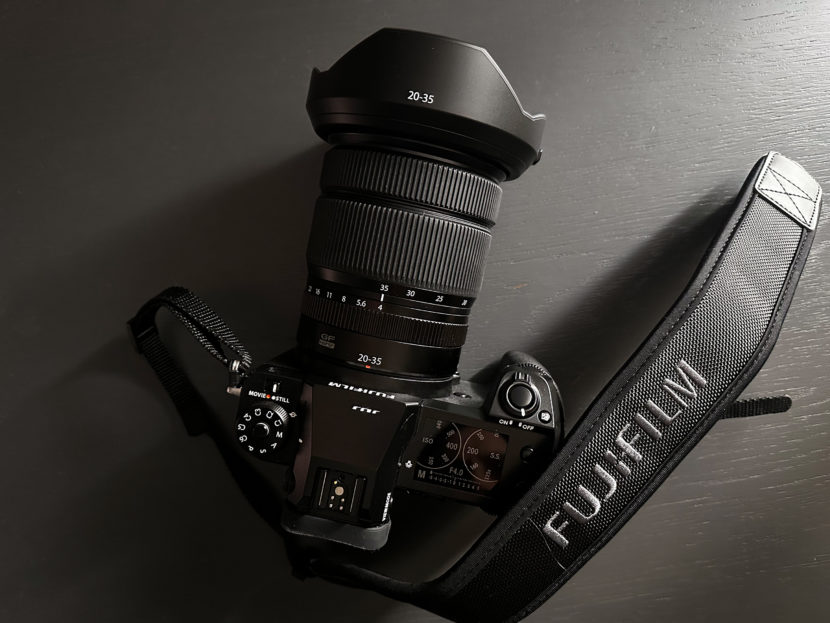 Lens Fujifilm 20-35mm f4 chụp từ mặt trên