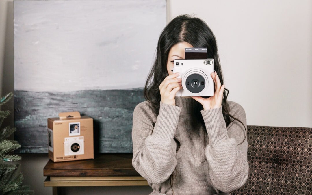 [Review] Máy ảnh lấy liền Fujifilm Instax Square SQ1