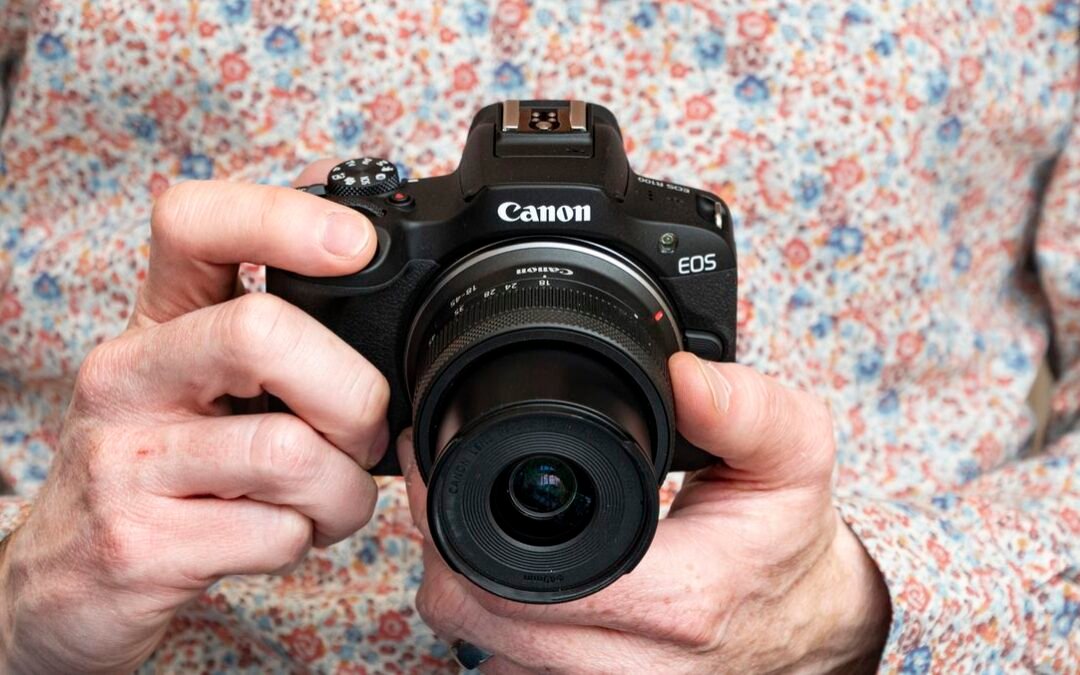 [Review] Trải nghiệm Canon EOS R100