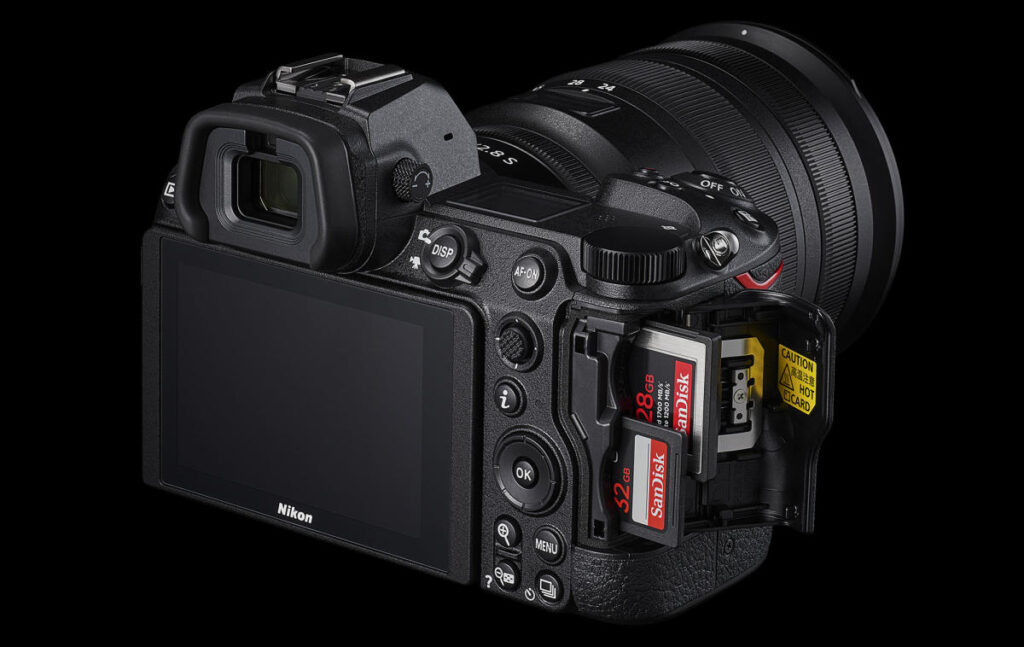 Tất cả những đặc điểm nổi bật của máy ảnh DSLR của Nikon đều có sẵn.
