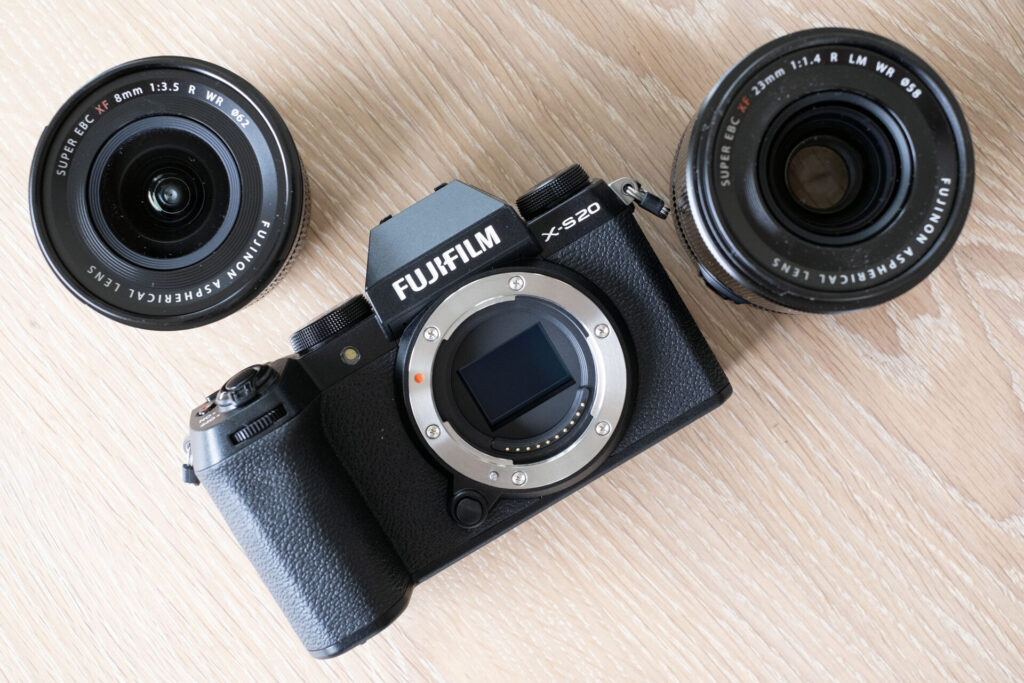 Fujifilm X-S20: bậc thầy quay vlog