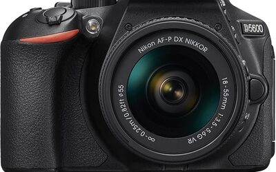 [Review] Nikon D5600 có khiến bạn yêu ngay từ cái nhìn đầu tiên?