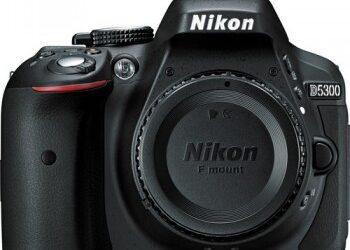 [Review] Vì sao Nikon D3500 DSLR vẫn được bao người săn đón?