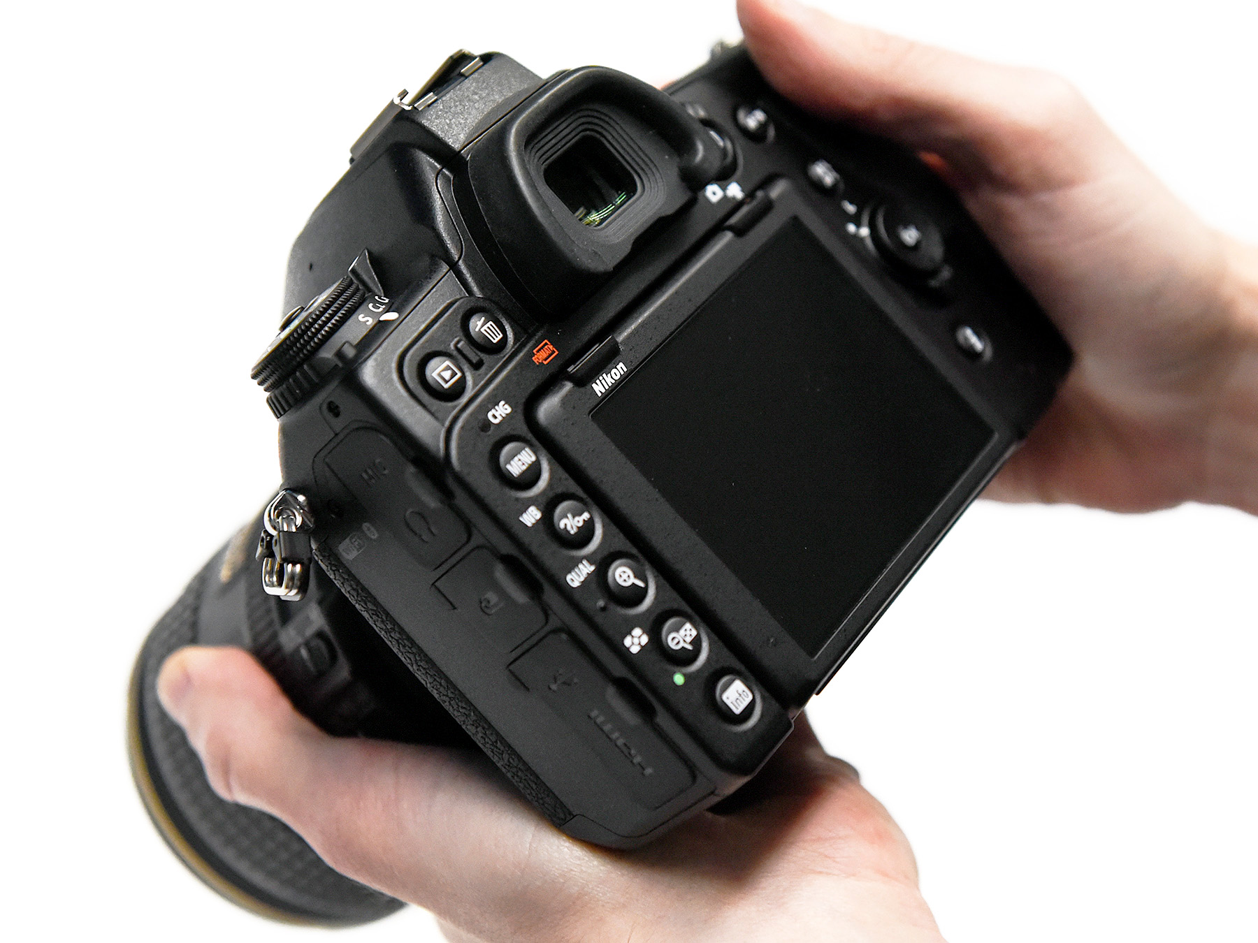 Nikon D780 có tất cả các chế độ vùng AF của DSLR/mirrorless như bạn mong đợi.