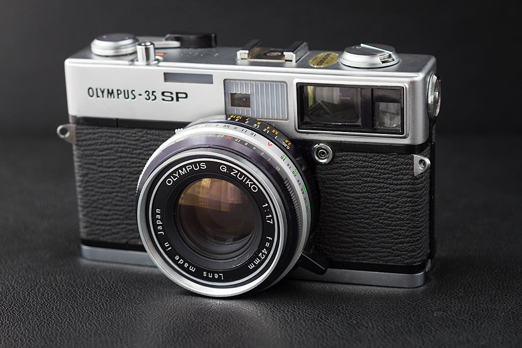 Máy ảnh film rangefinder Olympus 35SP