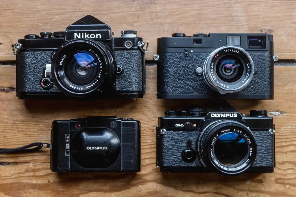 Thế nào là máy ảnh film rangefinder? Liệu nó có phù hợp với bạn?